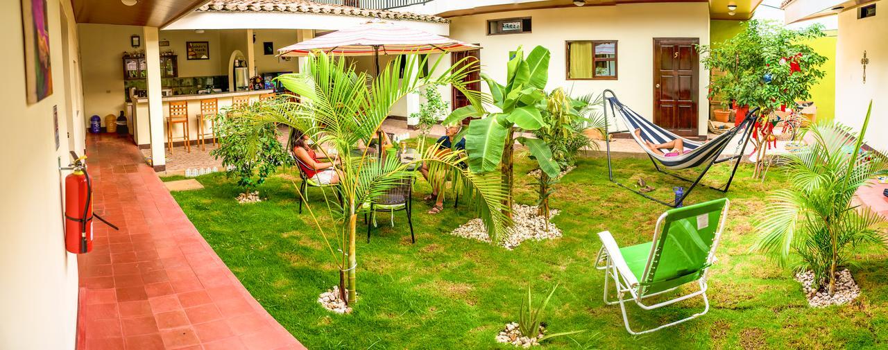 Casa Lula Leon Hostal Exterior foto